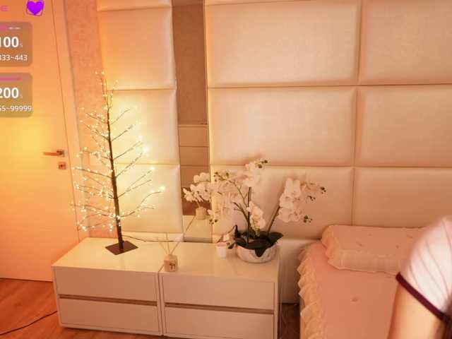 Rerince live cam on BongaCams