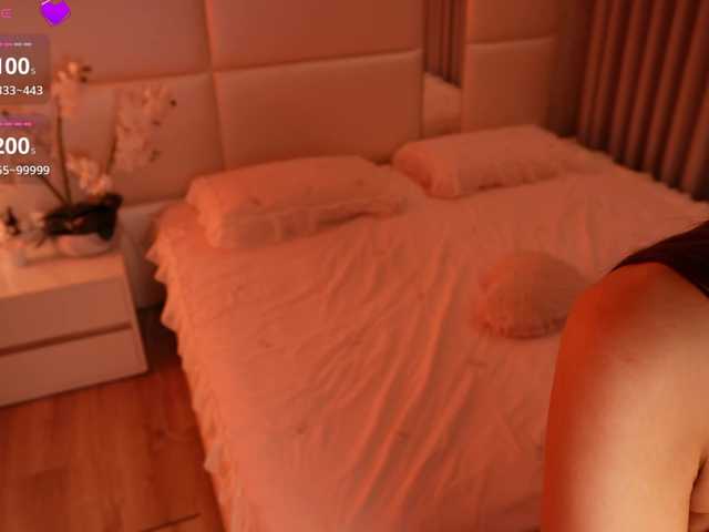 Rerince live cam on BongaCams