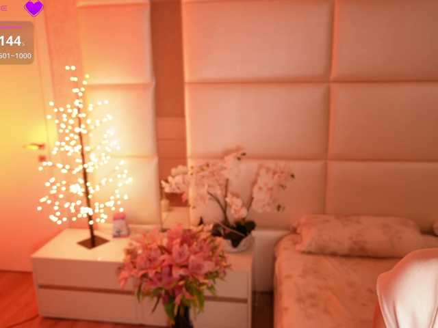 Rerince live cam on BongaCams