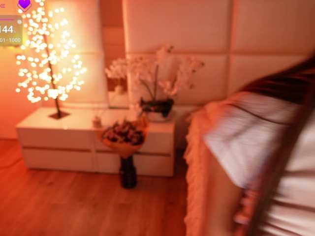 Rerince live cam on BongaCams