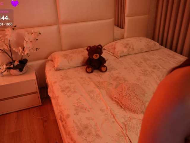 Rerince live cam on BongaCams