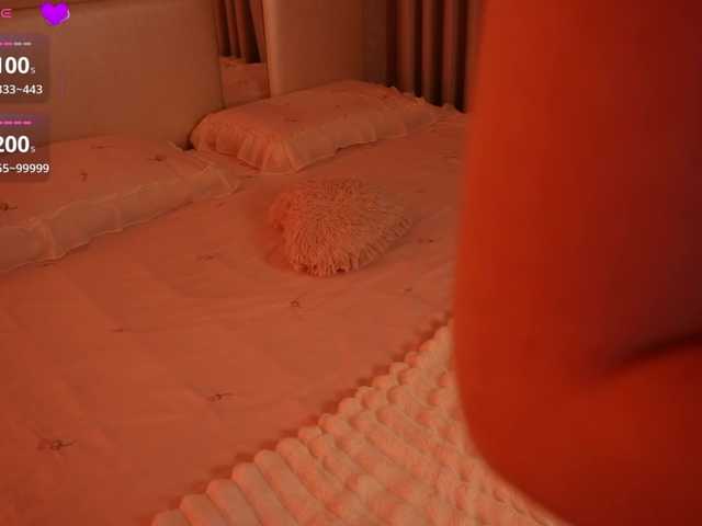 Rerince live cam on BongaCams