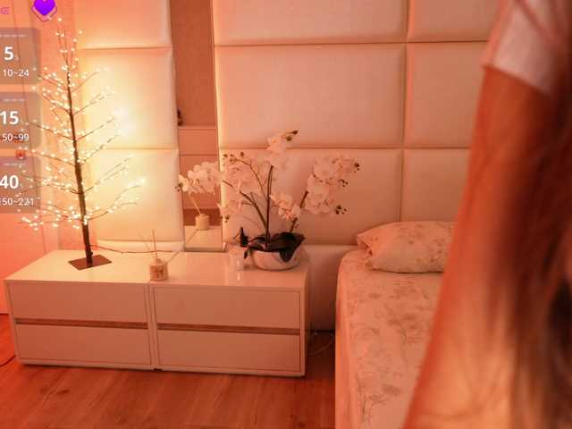 Rerince live cam on BongaCams