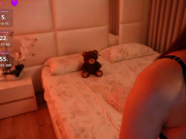 Rerince live cam on BongaCams