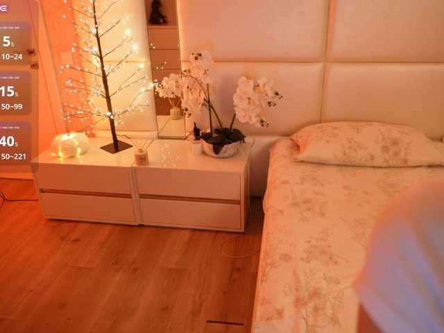 Rerince live cam on BongaCams