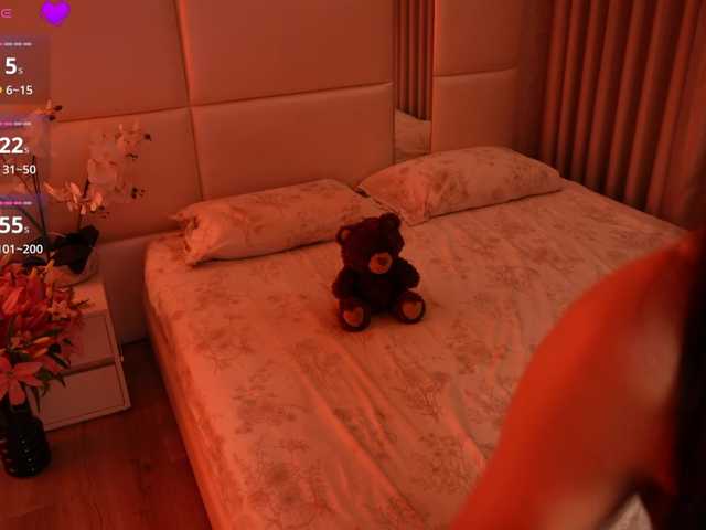 Rerince live cam on BongaCams