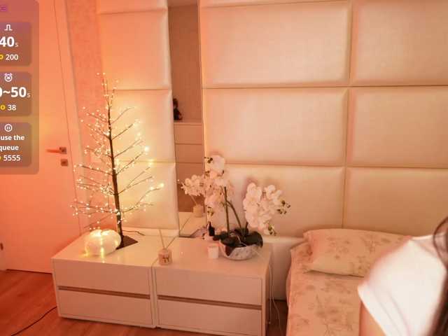 Rerince live cam on BongaCams