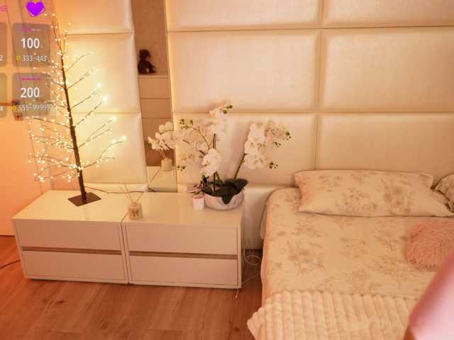 Rerince live cam on BongaCams