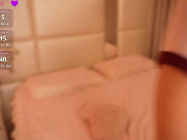 Rerince live cam on BongaCams