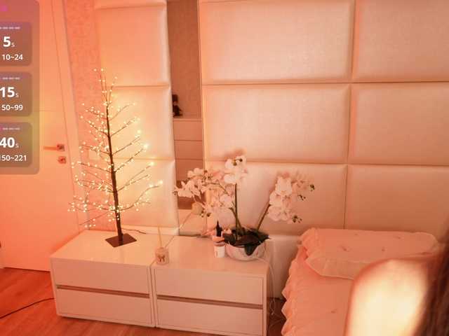 Rerince live cam on BongaCams