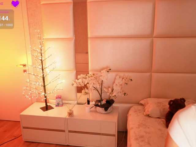 Rerince live cam on BongaCams