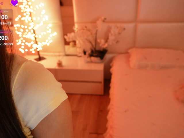 Rerince live cam on BongaCams
