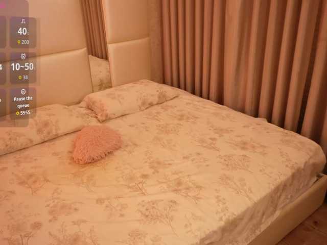 Rerince live cam on BongaCams