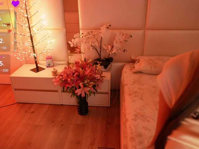 Rerince live cam on BongaCams