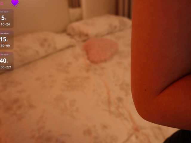 Rerince live cam on BongaCams
