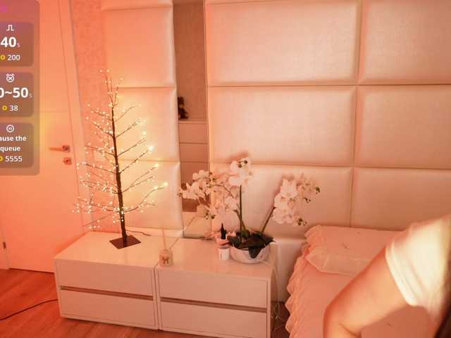 Rerince live cam on BongaCams