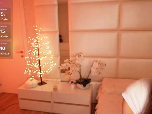 Rerince live cam on BongaCams