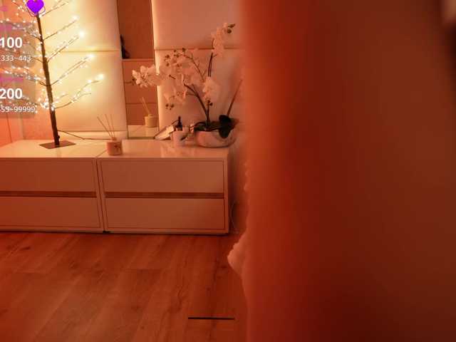 Rerince live cam on BongaCams