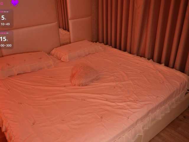 Rerince live cam on BongaCams