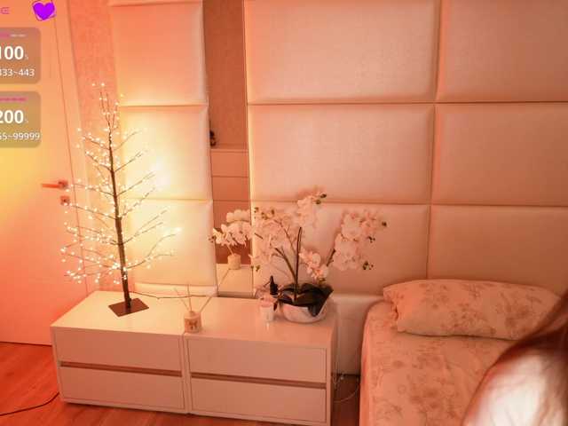 Rerince live cam on BongaCams
