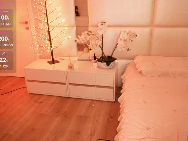 Rerince live cam on BongaCams