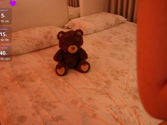 Rerince live cam on BongaCams