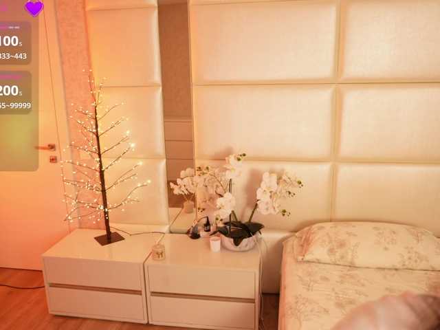 Rerince live cam on BongaCams