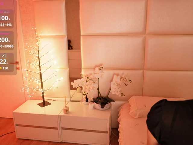 Rerince live cam on BongaCams