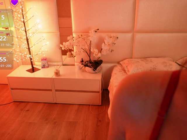 Rerince live cam on BongaCams