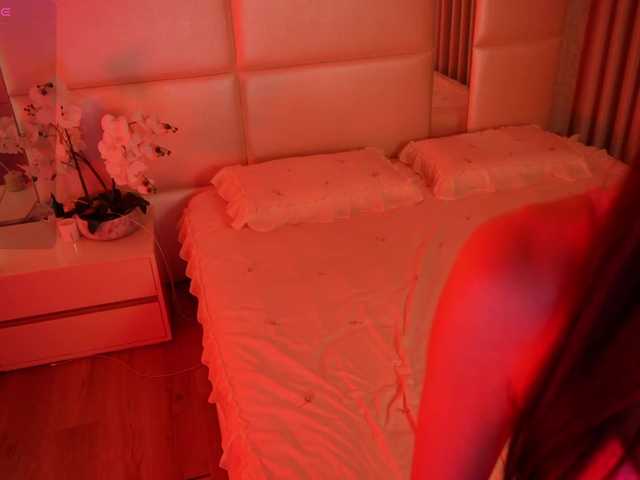 Rerince live cam on BongaCams