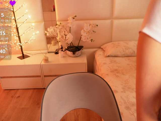 Rerince live cam on BongaCams