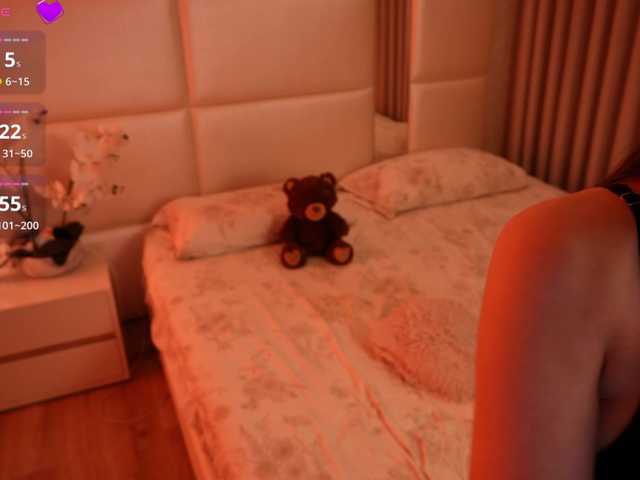 Rerince live cam on BongaCams