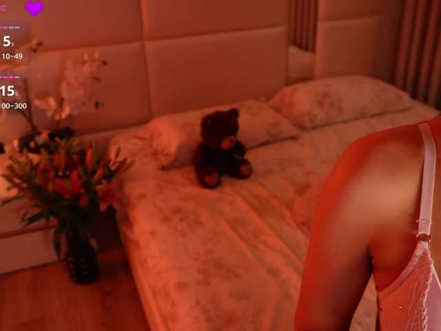 Rerince live cam on BongaCams
