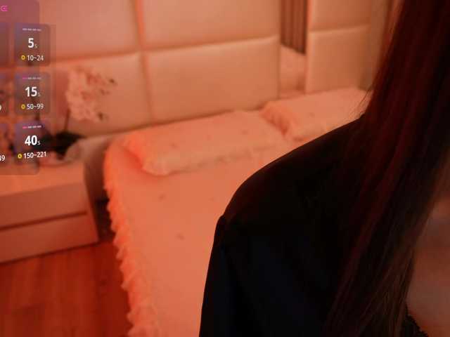 Rerince live cam on BongaCams