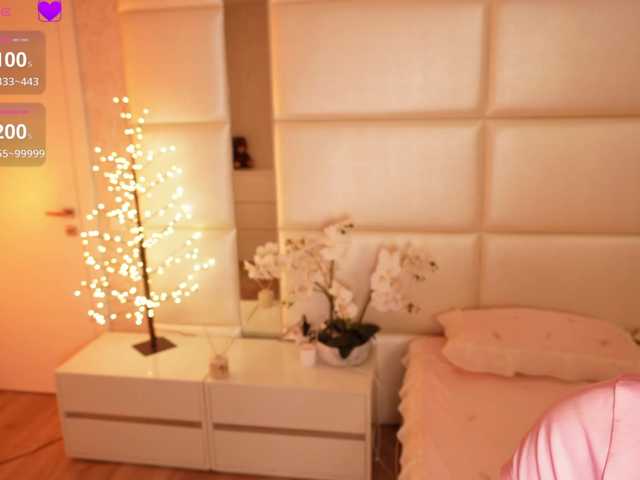 Rerince live cam on BongaCams