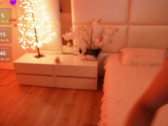 Rerince live cam on BongaCams