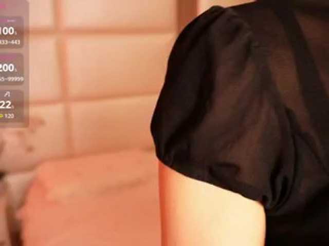 Rerince live cam on BongaCams