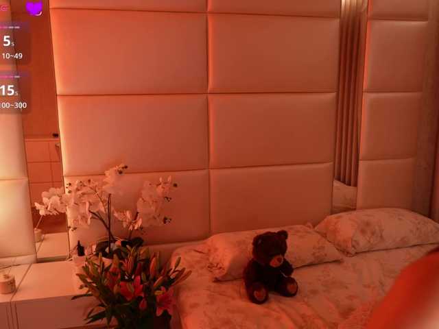 Rerince live cam on BongaCams