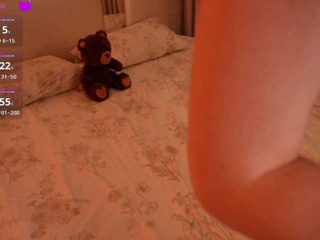 LilyColins's BongaCams show and profile