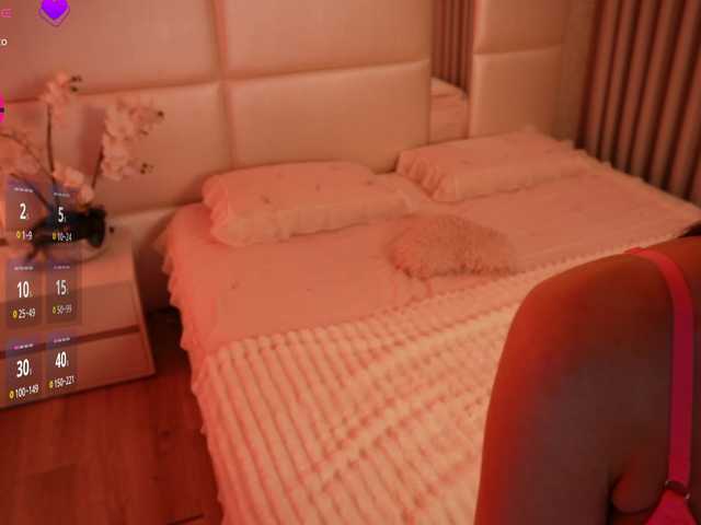 Rerince live cam on BongaCams
