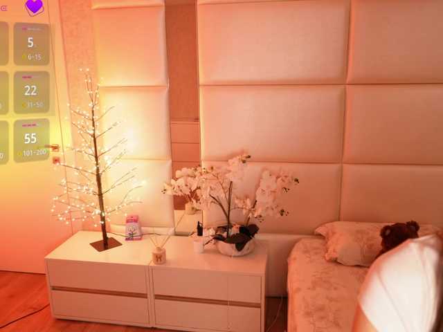Rerince live cam on BongaCams