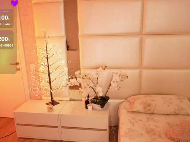 Rerince live cam on BongaCams