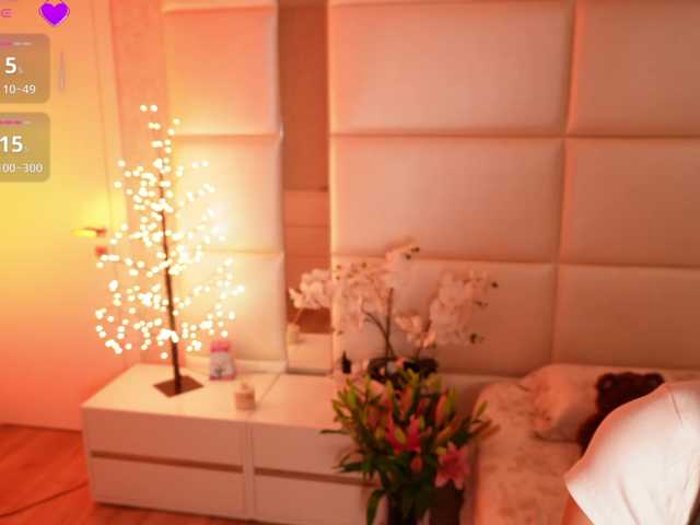 Rerince live cam on BongaCams
