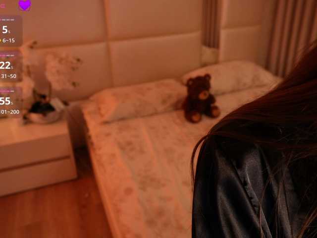 LilyColins