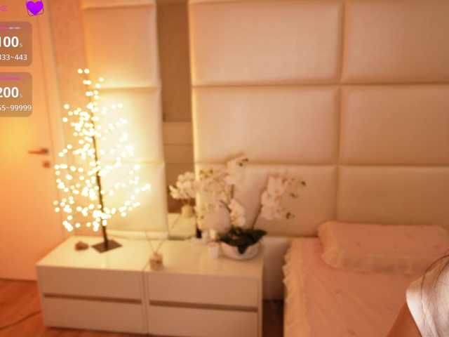 Rerince live cam on BongaCams