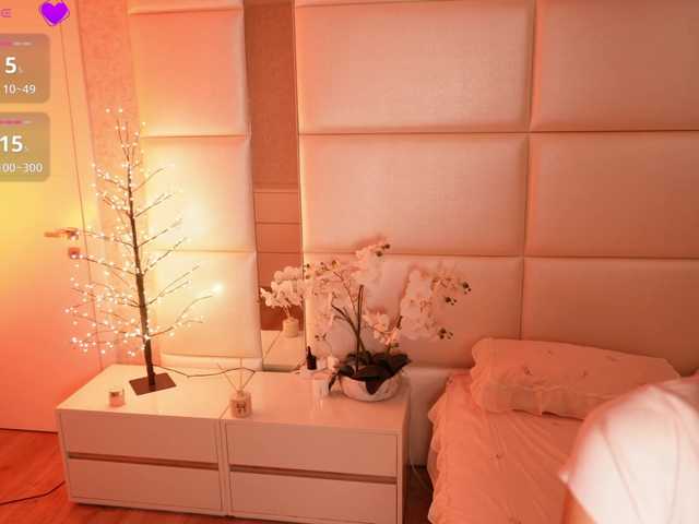 Rerince live cam on BongaCams