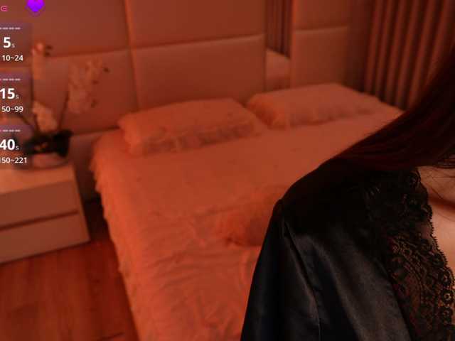 Rerince live cam on BongaCams