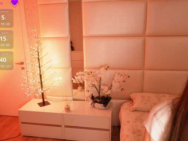 Rerince live cam on BongaCams