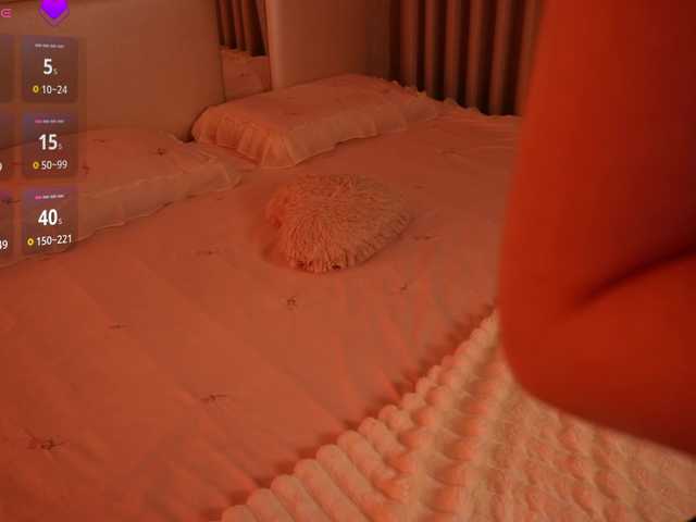 Rerince live cam on BongaCams