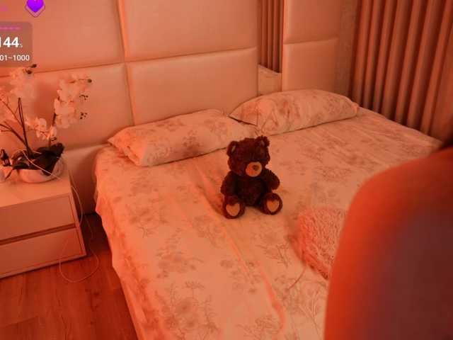 Rerince live cam on BongaCams